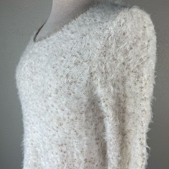 Chicos Fuzzy Gold Metallic Sweater Top Size 1P EUC - Picture 5 of 9